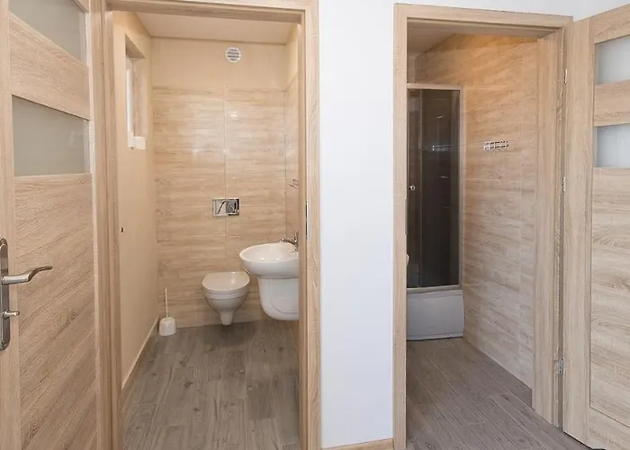 度假居 Letniskowe 达尔沃沃