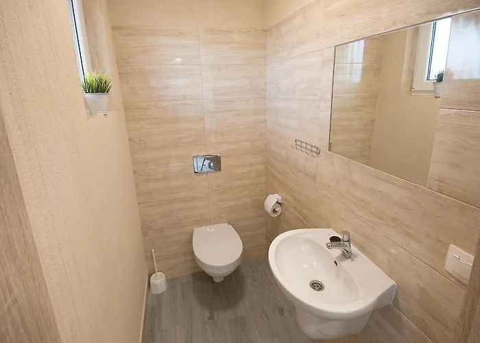 Letniskowe 度假居 *